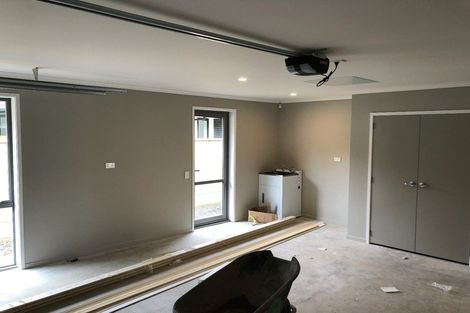 Photo of property in 4 Genoa Place, Whitby, Porirua, 5024