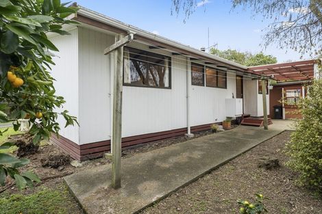 Photo of property in 9a Heretaunga Square, Silverstream, Upper Hutt, 5019