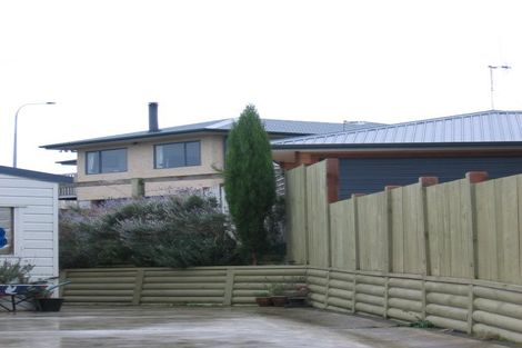 Photo of property in 20 Lydia Place, Kelvin Grove, Palmerston North, 4414