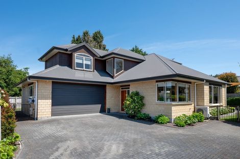 Photo of property in 23 Caulfield Place, Pukehangi, Rotorua, 3015