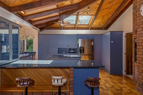 Photo of property in 20 Zita Avenue, Matakatia, Whangaparaoa, 0930