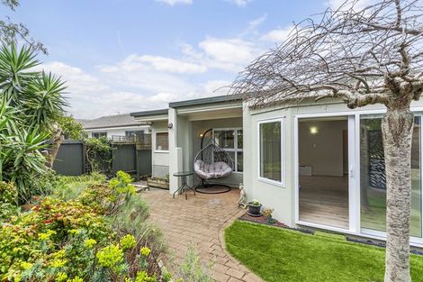 Photo of property in 208 Glamorgan Drive, Torbay, Auckland, 0630