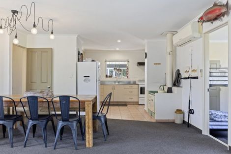 Photo of property in 39 Te Herekiekie Street, Turangi, 3334