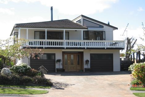 Photo of property in 117 Wakeman Road, Acacia Bay, Taupo, 3330