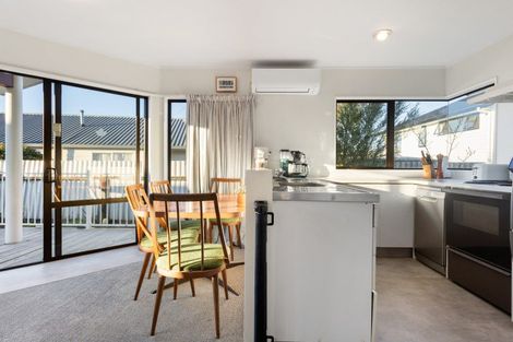 Photo of property in 100a Mansel Avenue, Hillcrest, Hamilton, 3216