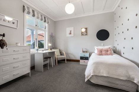 Photo of property in 12 Sunderland Avenue, Hobsonville, Auckland, 0616