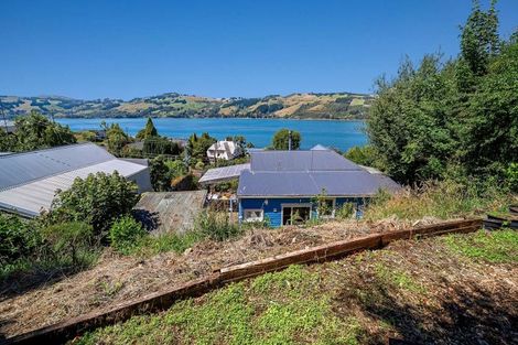Photo of property in 17 Adderley Terrace, Ravensbourne, Dunedin, 9022