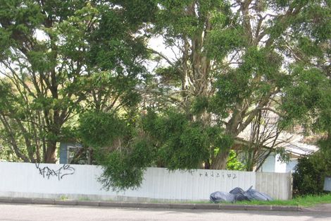 Photo of property in 1/121 Seymour Road, Sunnyvale, Auckland, 0612