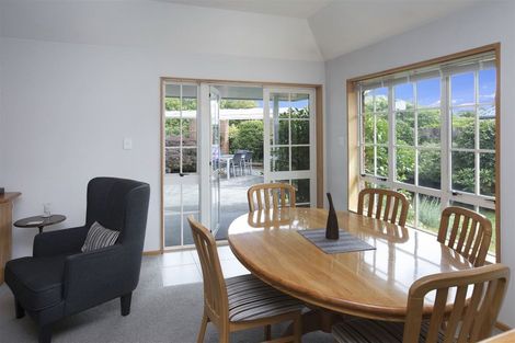 Photo of property in 10 Tavistock Place, Russley, Christchurch, 8042