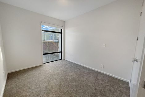 Photo of property in 3/149 Onepu Road, Lyall Bay, Wellington, 6022