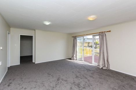 Photo of property in 4/311 Carrington Street, Vogeltown, New Plymouth, 4310