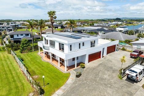 Photo of property in 59c One Tree Point Road, One Tree Point, 0118