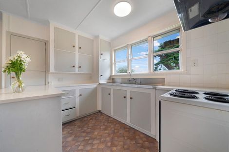 Photo of property in 49 Longburn Road, Henderson, Auckland, 0610