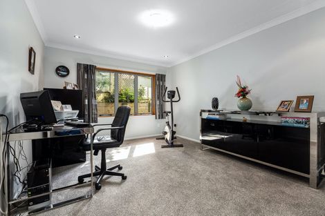 Photo of property in 4 Haunui Road, Pukerua Bay, 5026