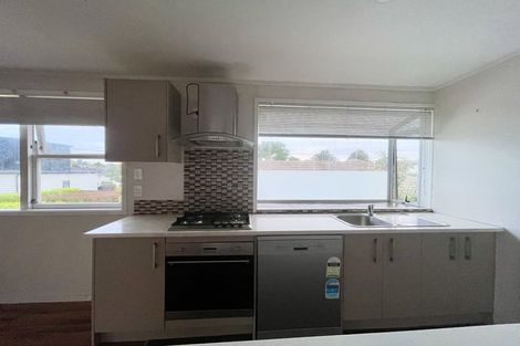 Photo of property in 1/97a Nile Road, Milford, Auckland, 0620