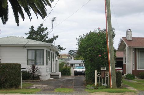Photo of property in 2/231 Birkdale Road, Birkdale, Auckland, 0626