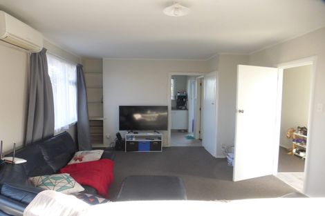 Photo of property in 21 Bethel Crescent, Bishopdale, Christchurch, 8053