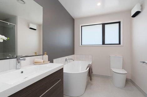 Photo of property in 9 Williams Road, Hobsonville, Auckland, 0618