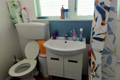 Photo of property in 11 Stephen Street, Trentham, Upper Hutt, 5018