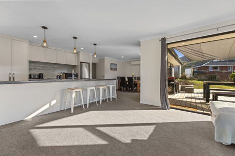 Photo of property in 18 Goddard Way, Sawyers Bay, Port Chalmers, 9023