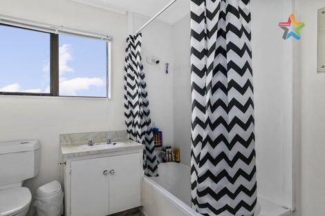 Photo of property in 6a Mossburn Grove, Kelson, Lower Hutt, 5010