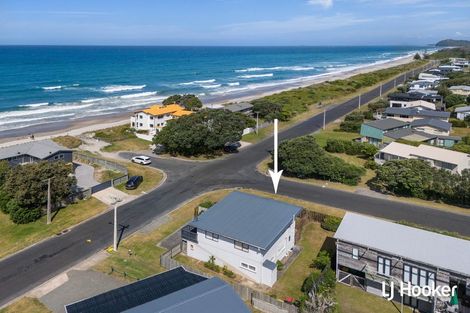 Photo of property in 64a Broadway Road, Waihi Beach, 3611