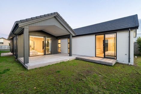 Photo of property in 56 Dunkeld Drive, Papamoa, 3118