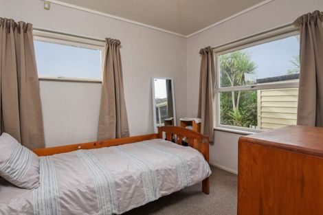 Photo of property in 1/66 Mcdowell Crescent, Hillcrest, Auckland, 0627