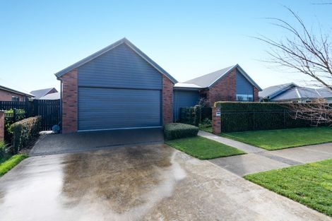 Photo of property in 22 Jarrett Terrace, Leamington, Cambridge, 3432