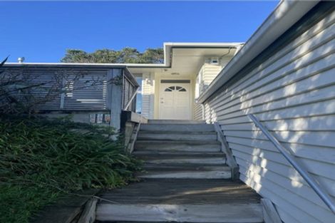 Photo of property in 104 Helston Road, Paparangi, Wellington, 6037