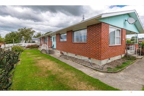 Photo of property in 2 Betten Street, Waimate, 7924