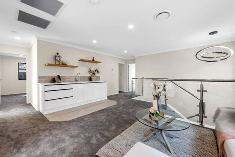 Photo of property in 6 Knockanara Drive, Flat Bush, Auckland, 2019