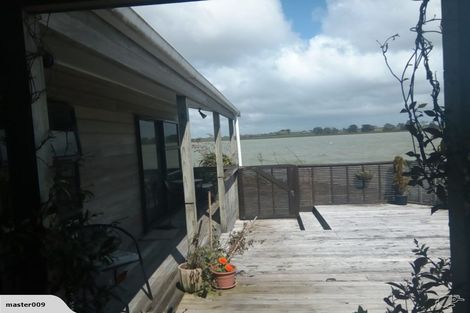 Photo of property in 2/571 Weymouth Road, Weymouth, Auckland, 2103