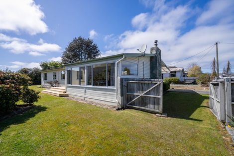 Photo of property in 18 Pompolona Street, Te Anau, 9600