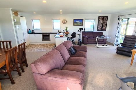 Photo of property in 192 Ngaio Drive, Matarangi, Whitianga, 3592