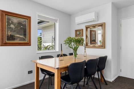 Photo of property in 2/120 Gilberthorpes Road, Hei Hei, Christchurch, 8042