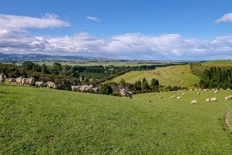 Photo of property in 2943a Western Lake Road, Western Lake, Featherston, 5773