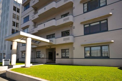 Photo of property in Westhaven Apartments, 1/127 Molesworth Street, Thorndon, Wellington, 6011