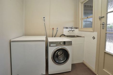 Photo of property in 10 Pulham Crescent, Queenwood, Hamilton, 3210