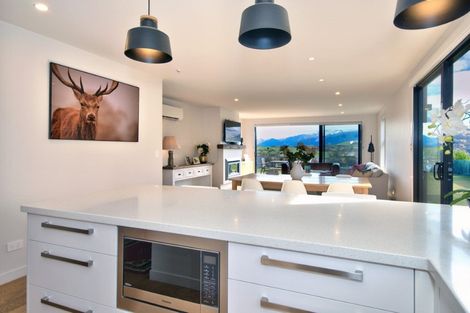 Photo of property in 23 Double Cone Road, Jacks Point, Queenstown, 9371