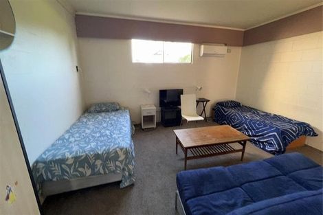 Photo of property in 127 Beach Road, Pahurehure, Papakura, 2113