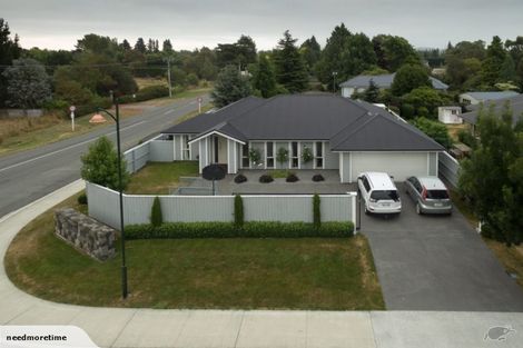 Photo of property in 1 Franklin Drive, Rangiora, 7400