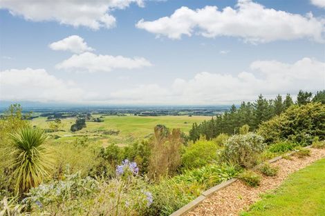 Photo of property in 333 Ngahere Park Road, Turitea, Palmerston North, 4472