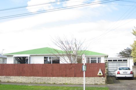 Photo of property in 35 Davies Road, Hurdon, New Plymouth, 4310