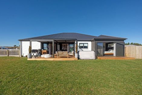 Photo of property in 69 Maru Terrace, Wharewaka, Taupo, 3330