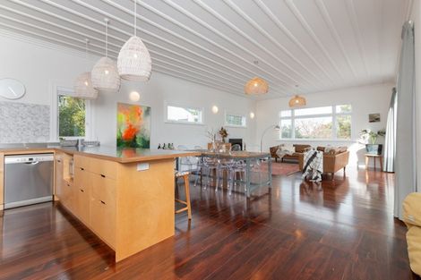 Photo of property in 48 Paice Avenue, Sandringham, Auckland, 1025