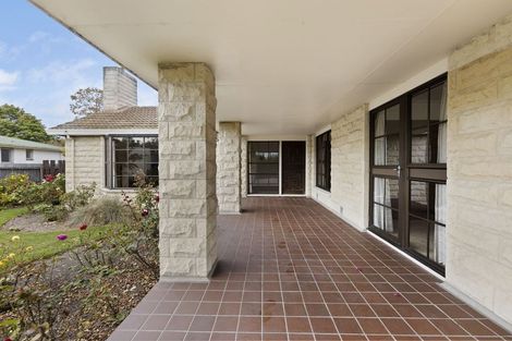 Photo of property in 16 Stewart Road, Milton, 9220