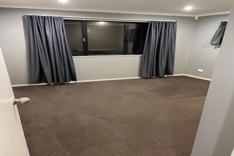 Photo of property in 23 Sheralee Place, Bucklands Beach, Auckland, 2014