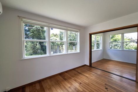 Photo of property in 10 Resolute Way, Papakura, 2110