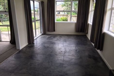 Photo of property in 112 Peacockes Road, Fitzroy, Hamilton, 3206